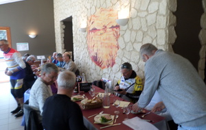 Sortie club avec repas au Château de Sainte Croix