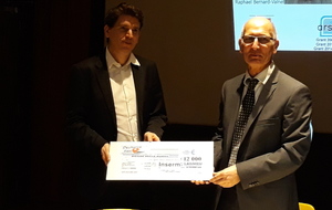 &quot;Déchaîne Ton Coeur&quot; remet un chèque de 12.000 € à l'INSERM ! un peu grâce au CCL...