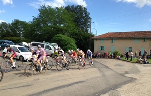 Pascal fait sa rentrée dans le peloton de la 3è caté FSGT, après 3 saisons sans courir.