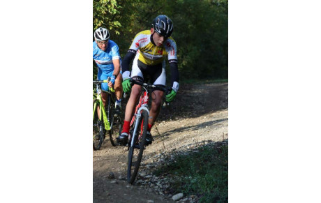 Cyclo-cross de Meyzieu. Et de quatre pour Nathan !